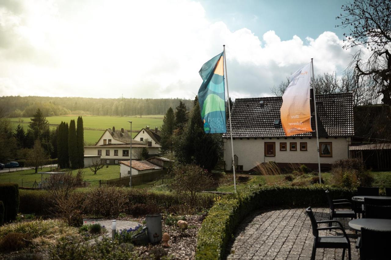 Hotel Froehlich-Hoeche 우슬라 외부 사진